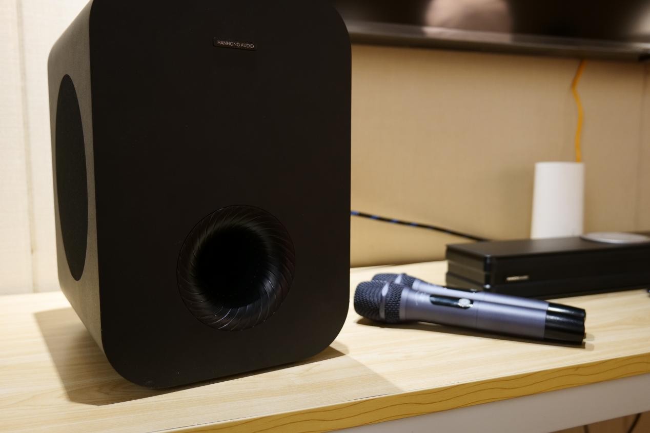 瀚宏音响 以回音壁音箱，为您打造专属私人演唱会体验